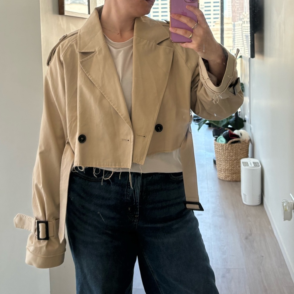 Zara Cropped Trench Coat - Large